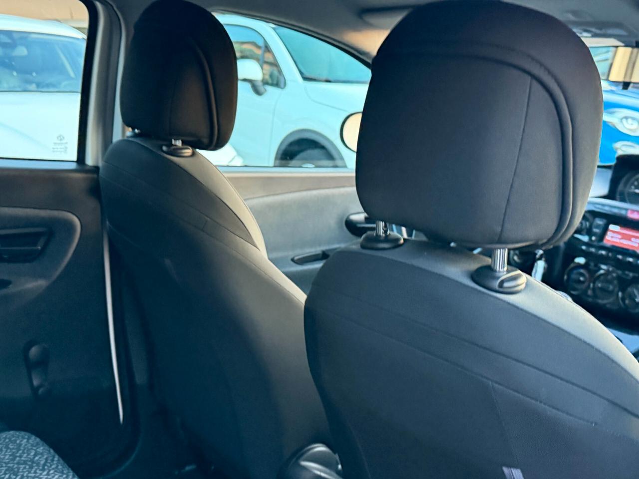 Lancia Ypsilon 1.2 69 cv. ELEFANTINO BLU