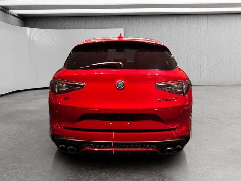 Alfa Romeo Stelvio 2.9 V6 Quadrifoglio Q4 510cv auto