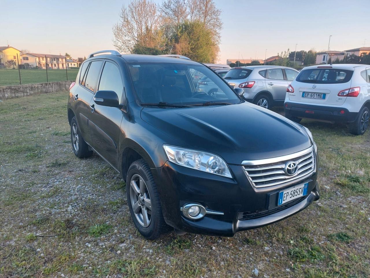 Toyota RAV 4 RAV4 Crossport 2.2 D-4D 150 CV Lounge