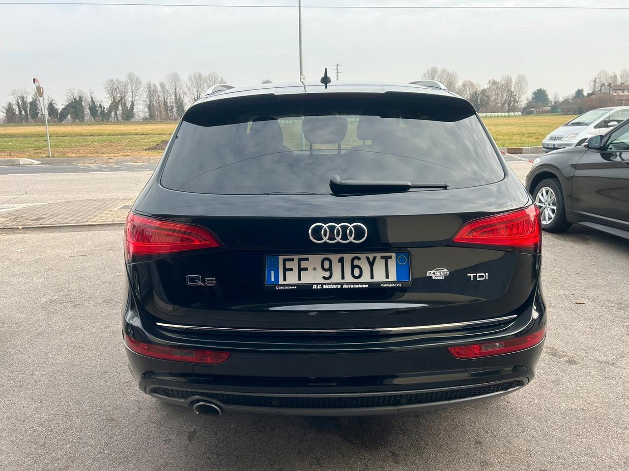 AUDI Q5 2.0 TDI 190CV S-TRONIC SLINE - GANCIO TRAINO