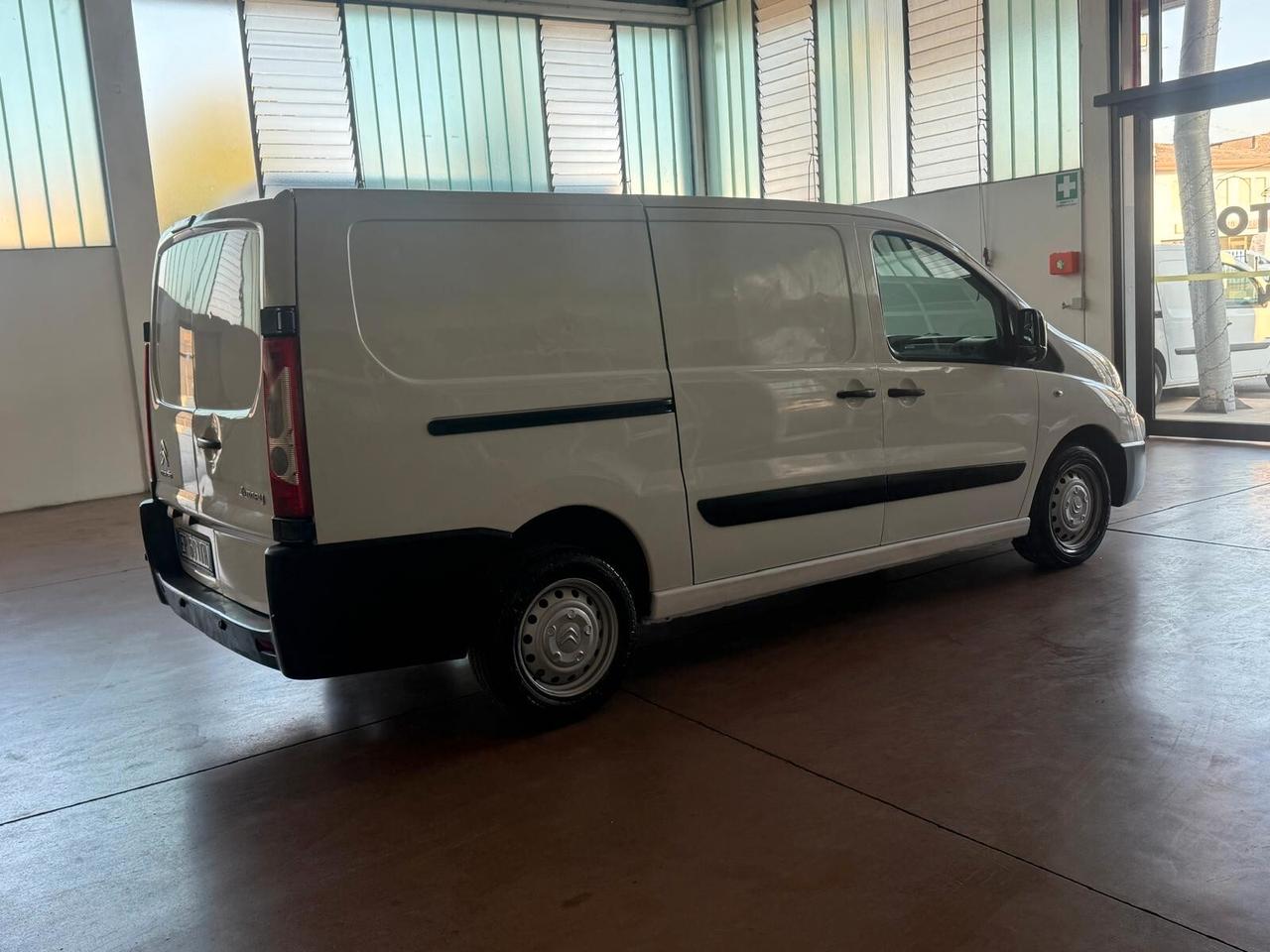 Citroen Jumpy 2.0-hdi passo medio