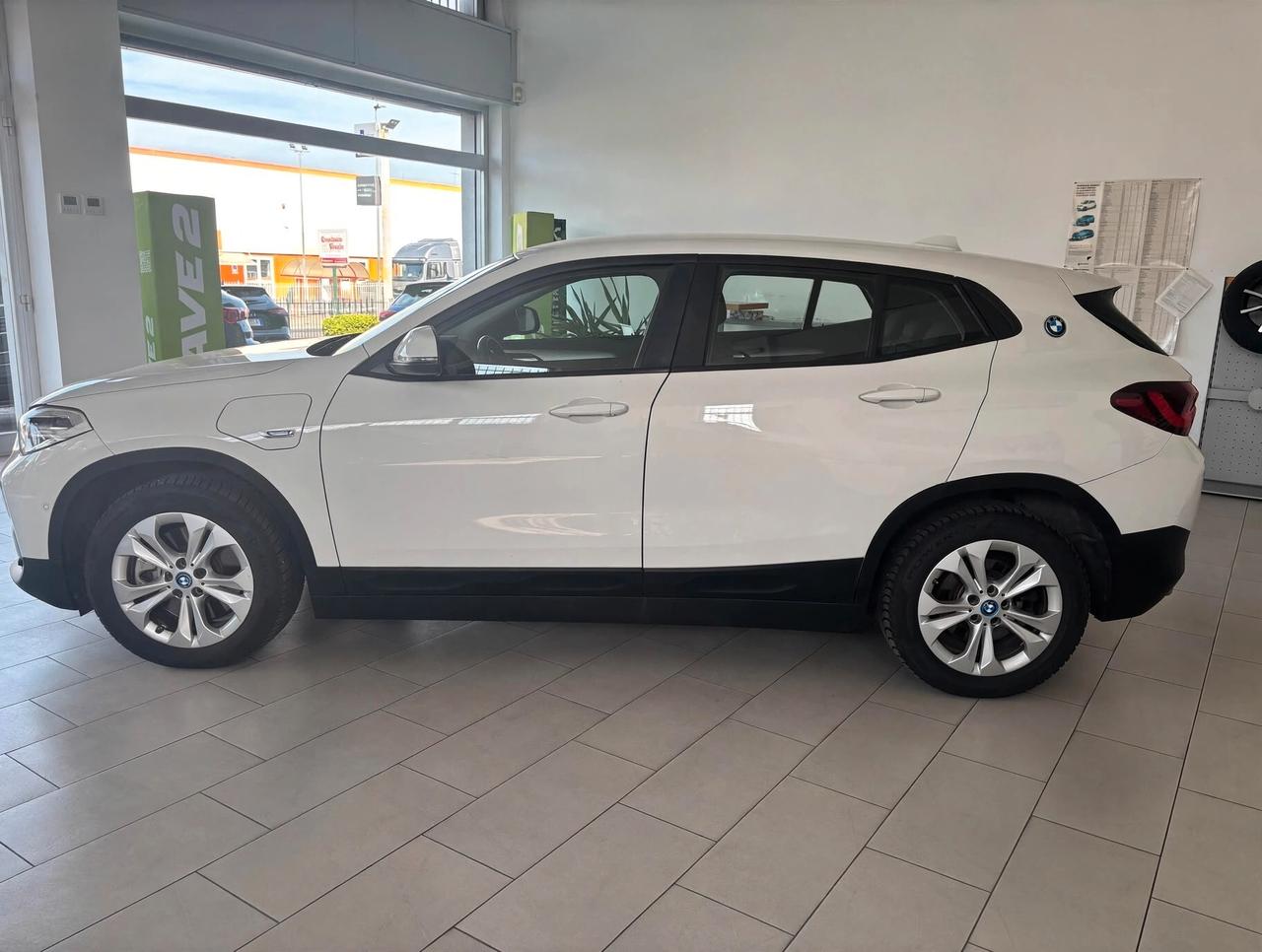 Bmw X2 xDrive25e Business-X