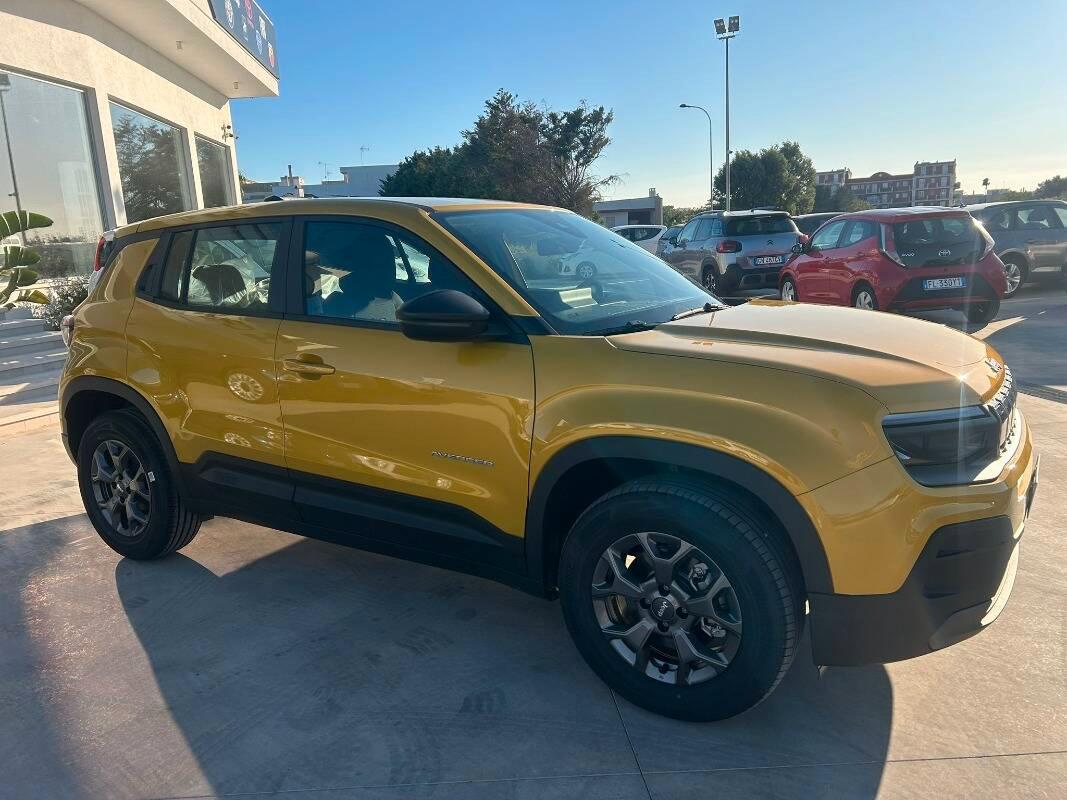 Jeep Avenger 1.2 t. e-hybr.mhev Longitude fwd 110cv edct6