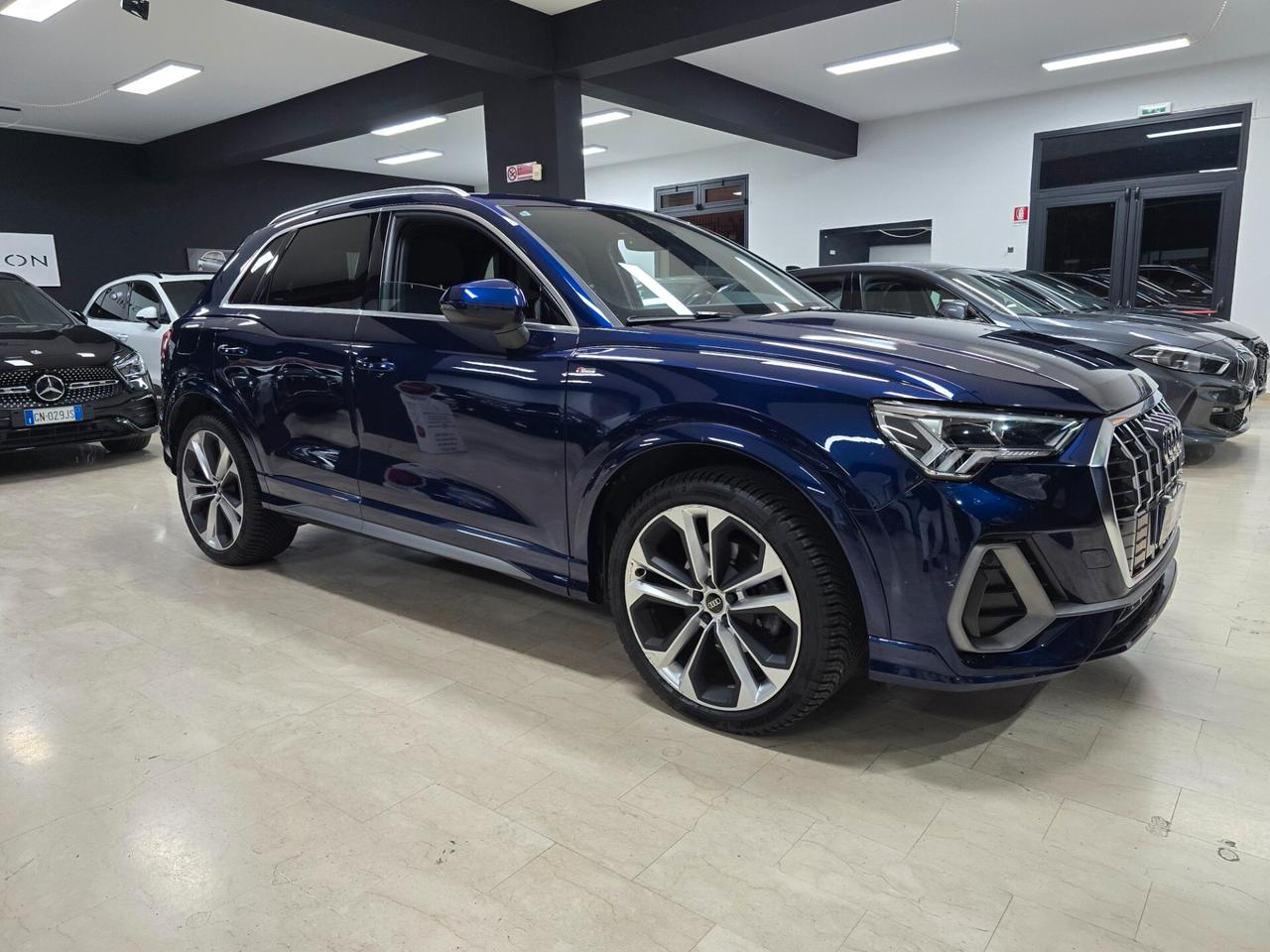 Audi Q3 35 TDI S tronic line