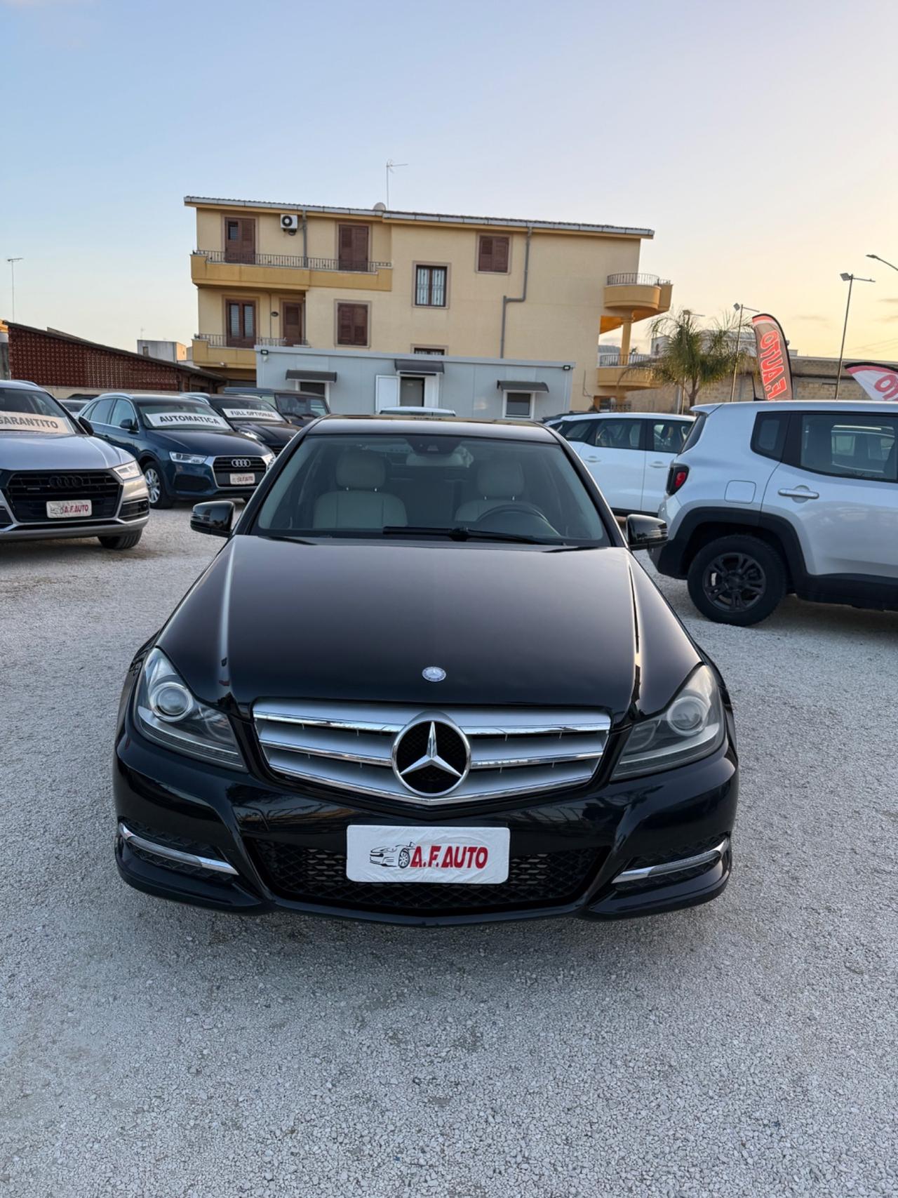 Mercedes-benz C 200 CDI BlueEFFICIENCY Avantgarde