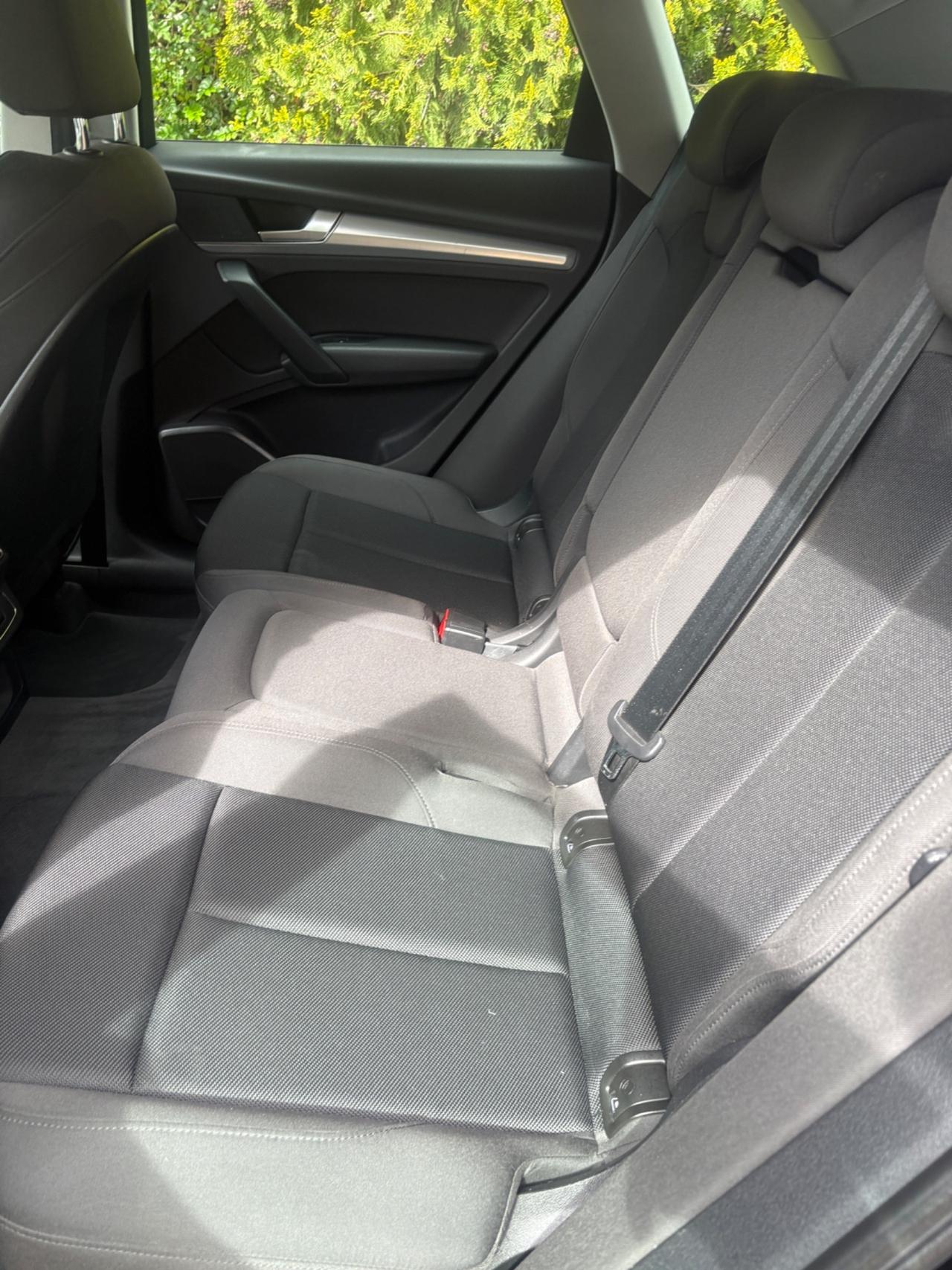 Audi Q5 2.0 TDI 190 CV quattro S tronic Business Sport