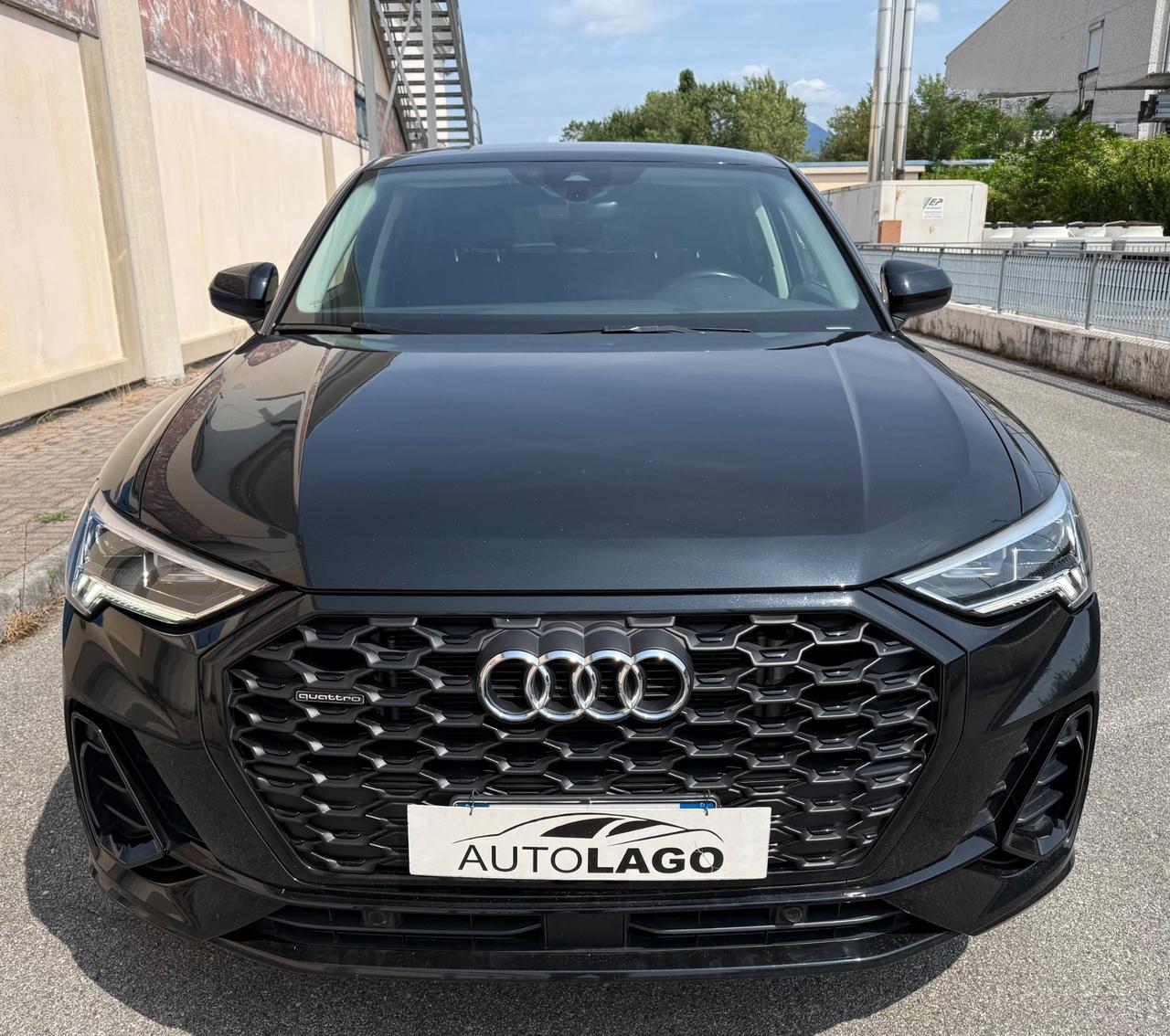 Audi Q3 SPB 40 TDI quattro S tronic S Line Identity Black