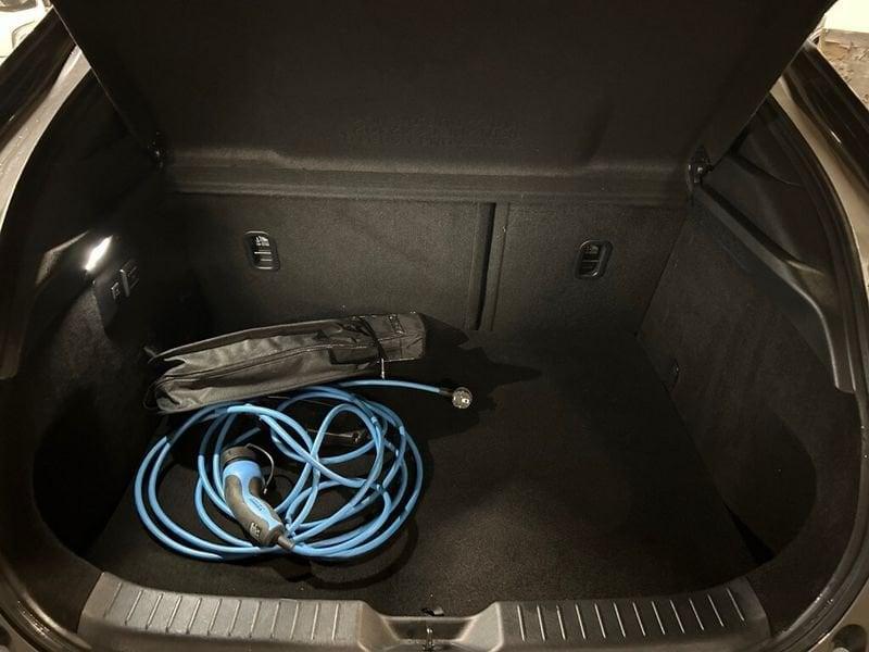 Mazda MX-30 e-Skyactiv R EV Makoto