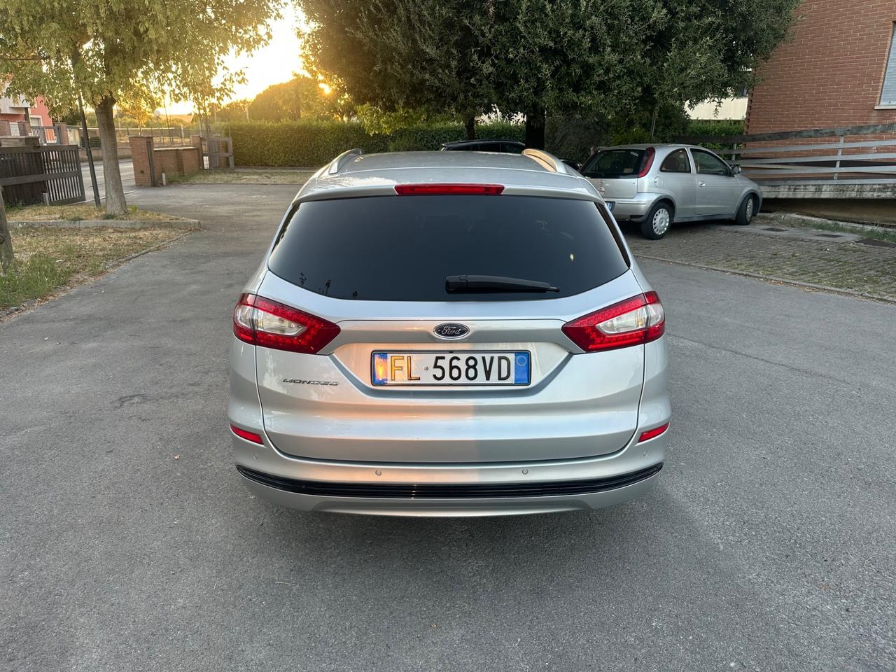 Ford Mondeo 2.0 TDCi sw sinistrata