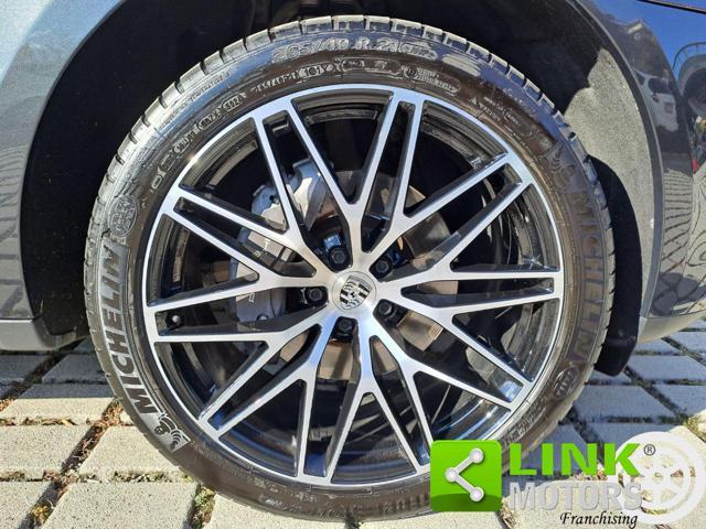 PORSCHE Macan 2.0 PDK