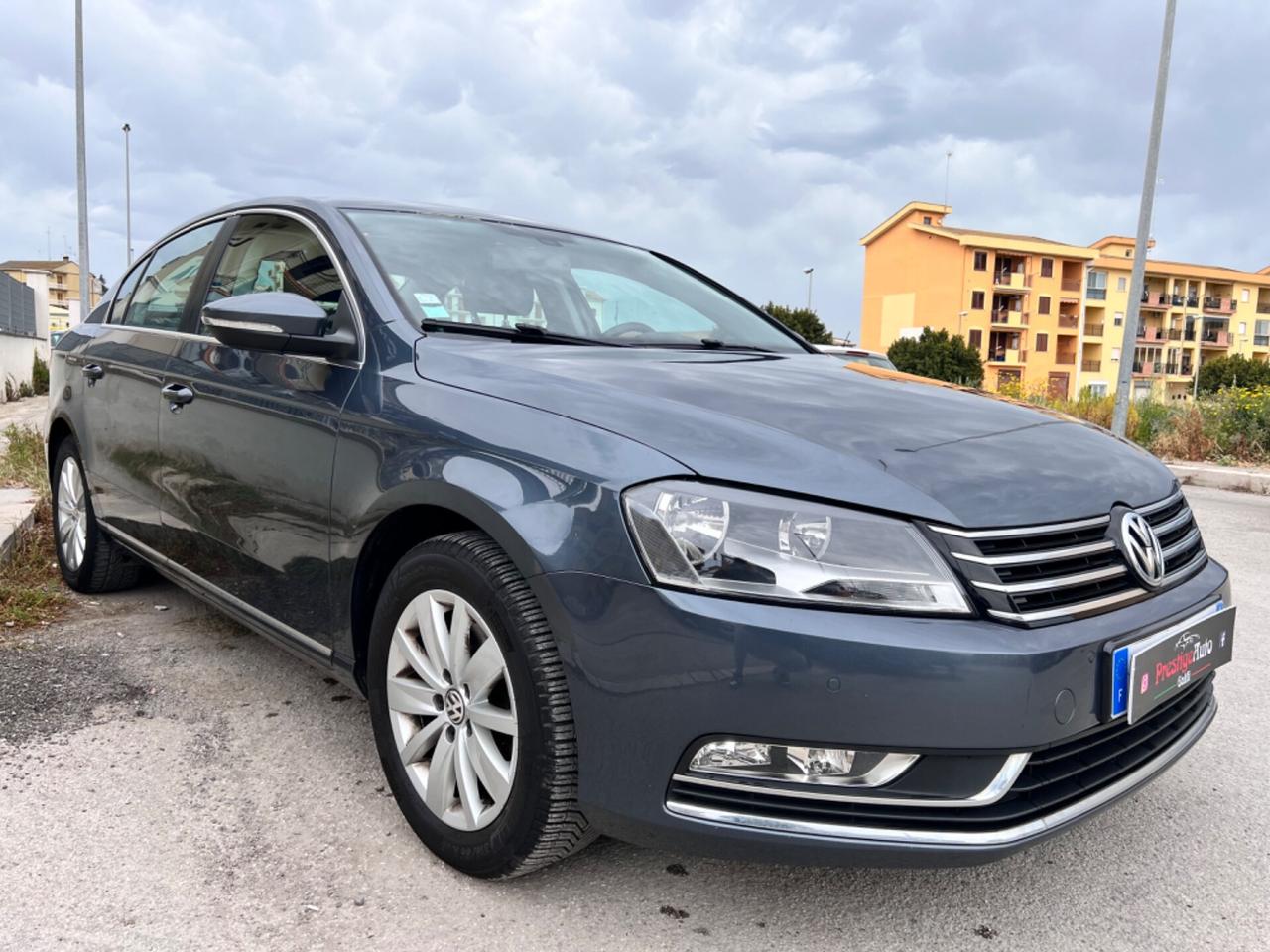 Volkswagen Passat 1.6 TDI Comfortline BlueM