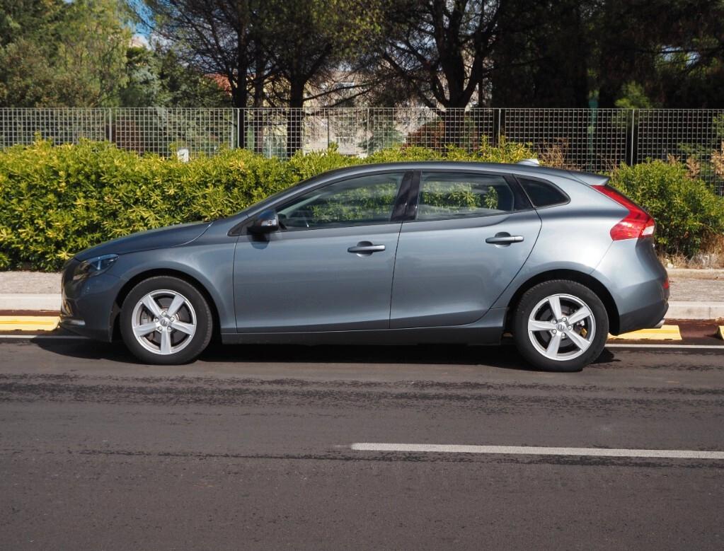 Volvo V40 D2 Geartronic Business