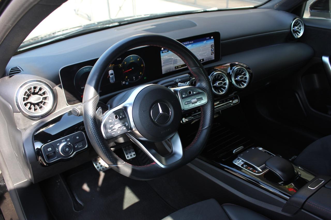 Mercedes-benz A 200 D AUTOMATIC PREMIUM AMG LINE CERCHI 19''