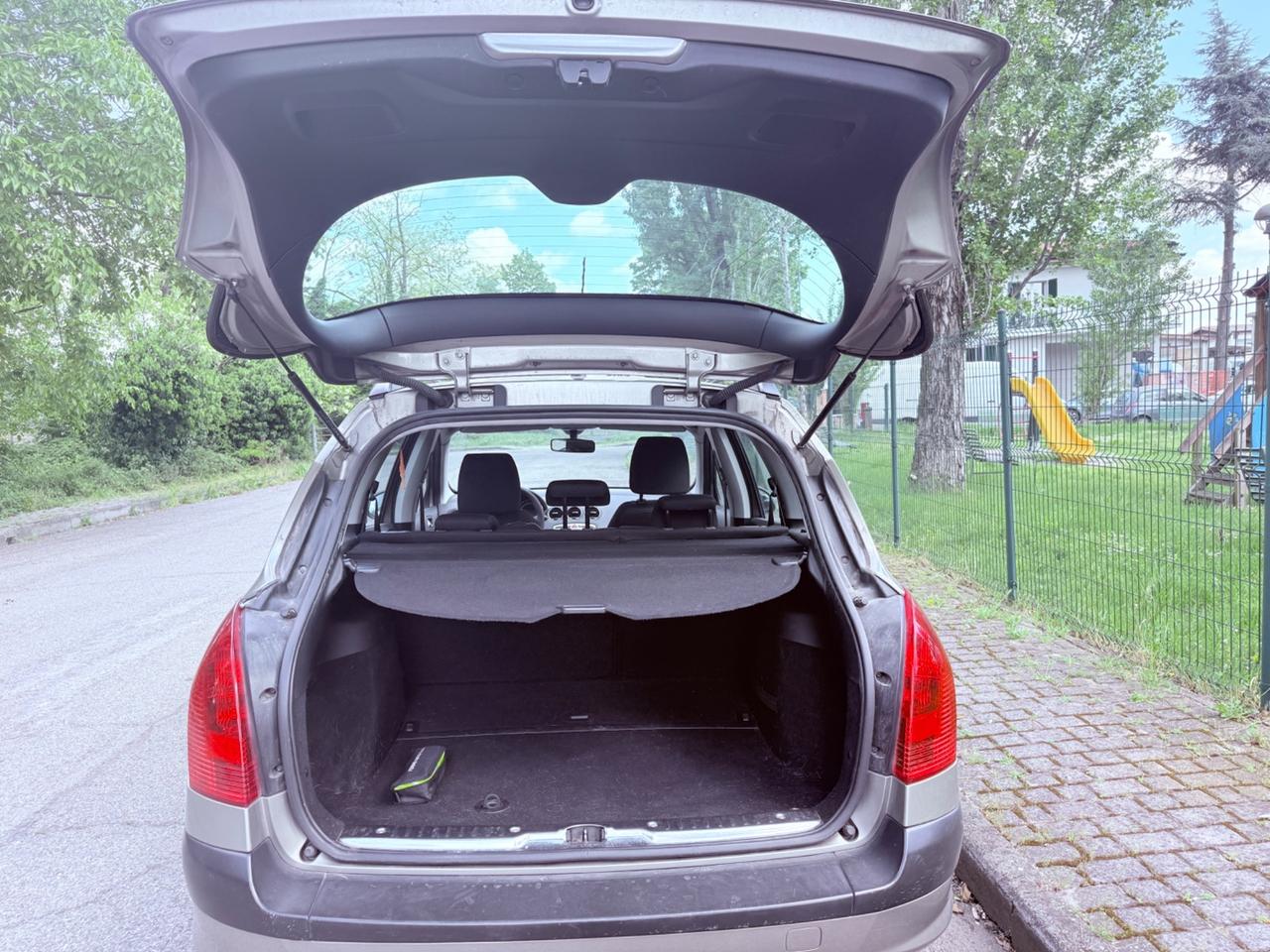 Peugeot 308 1.6 DIESEL- 140 MILA KM !!!! UNICO PROP!!!