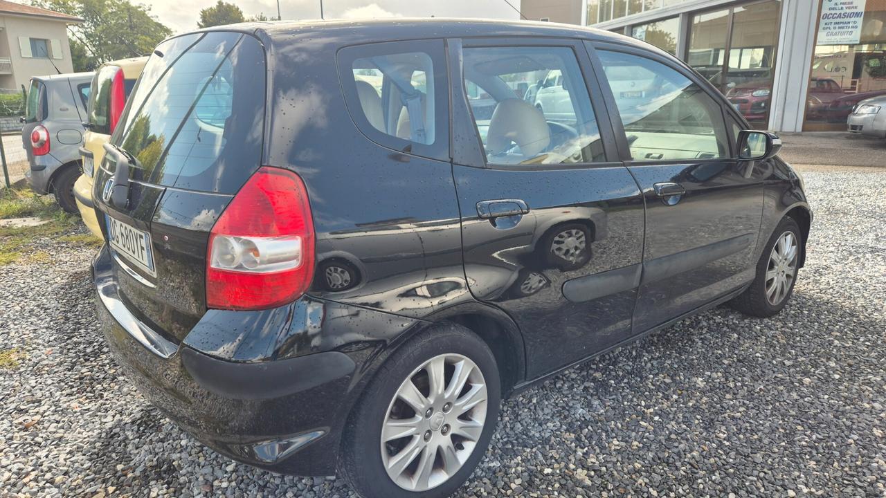 Honda Jazz 1.2 i-DSi 5p. Live +