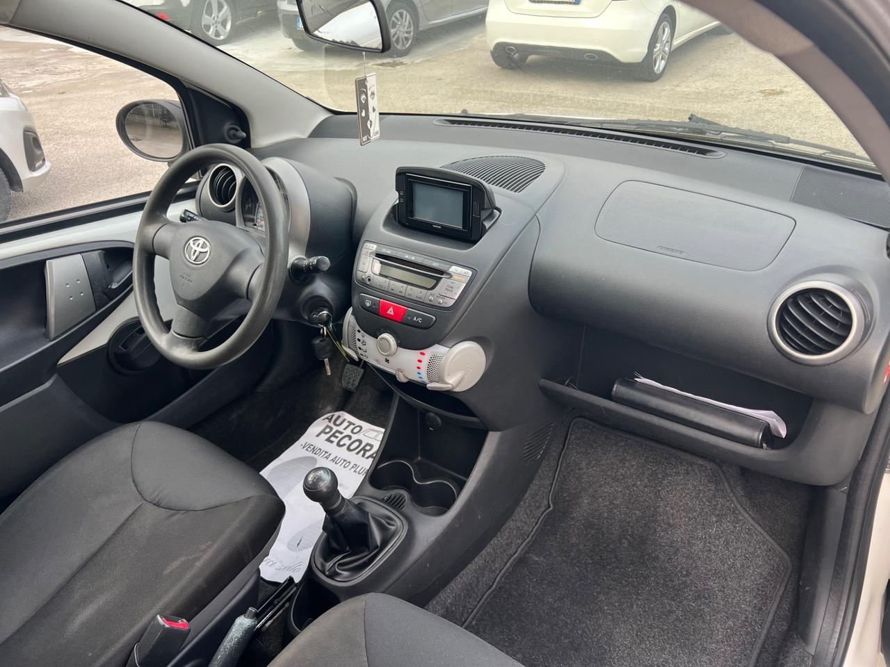 Toyota Aygo 1.0 12V VVT-i 5 porte Active