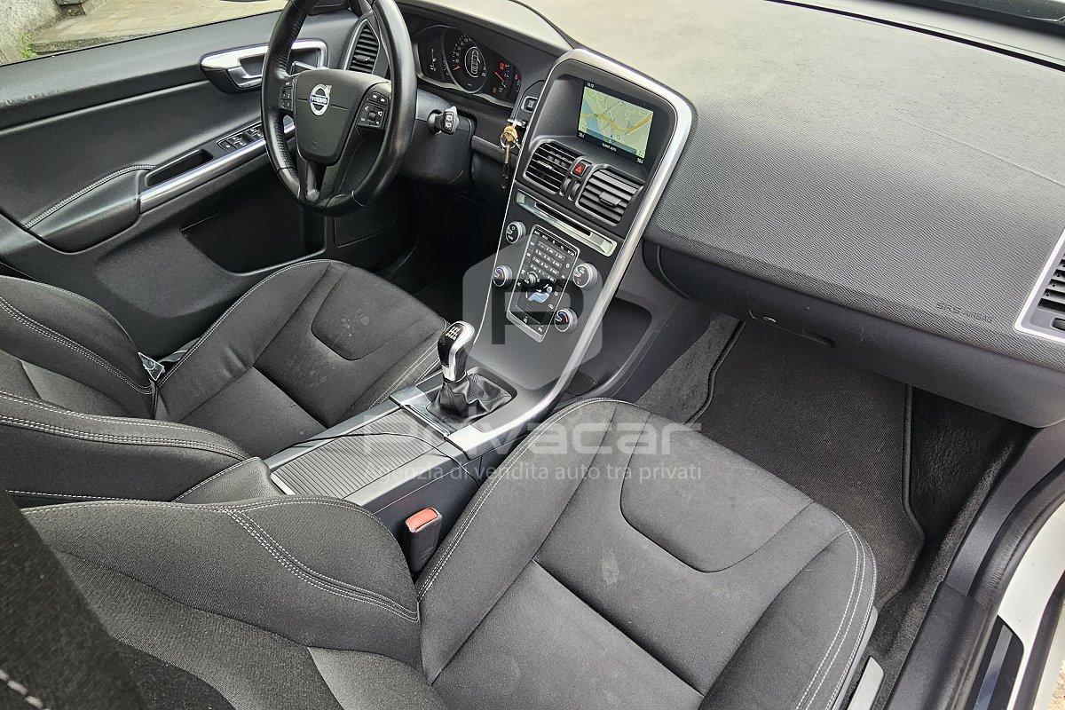 VOLVO XC60 D3 Momentum