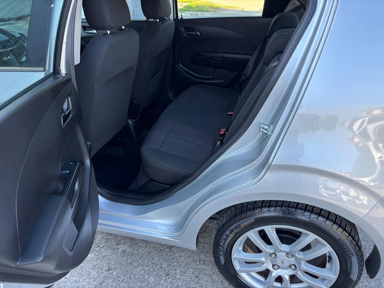 Chevrolet Aveo 1.2 benzina- GPL. Garanzia. Neopatentati