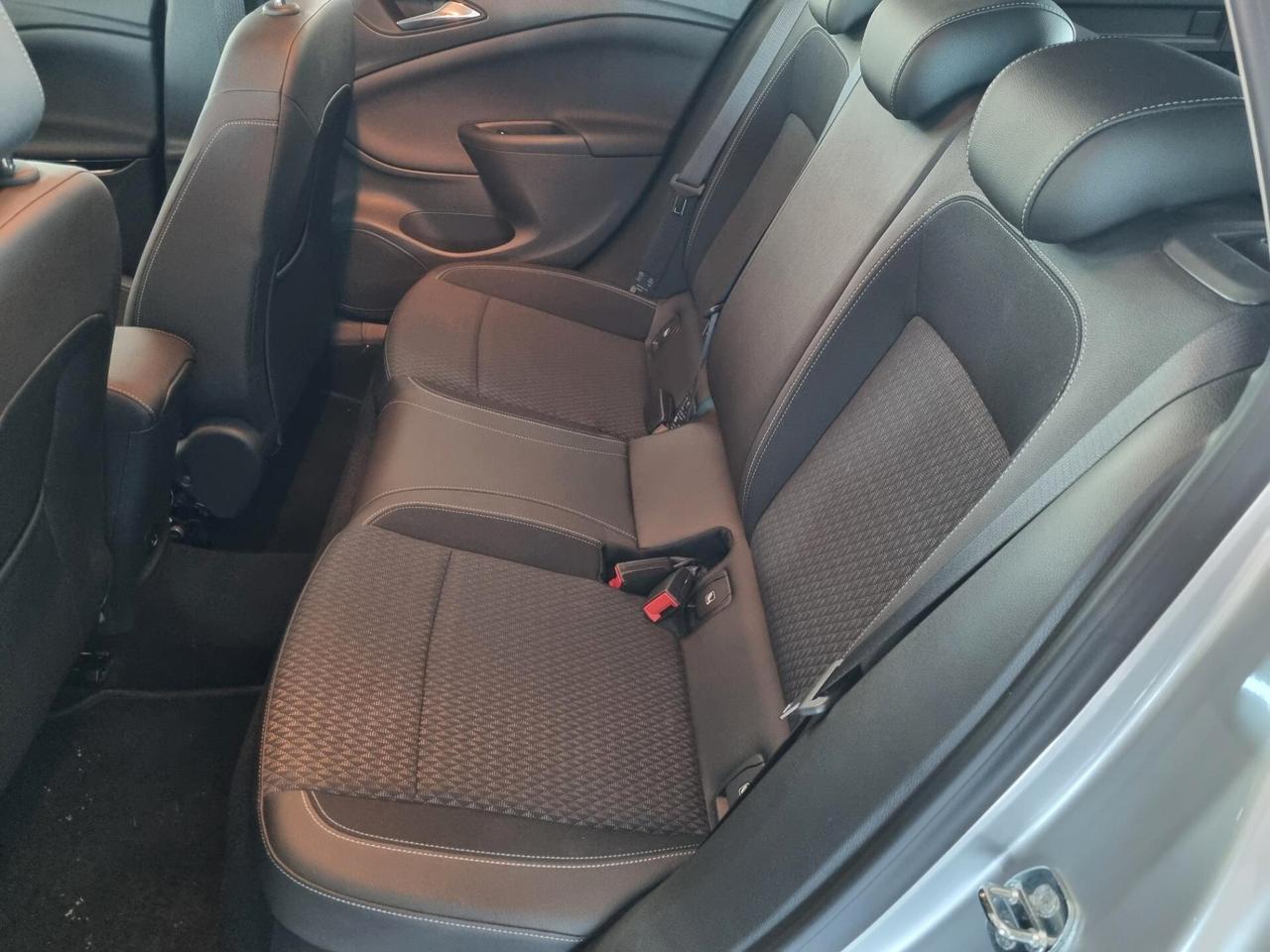 Opel Astra 1.6 CDTi 136CV Start&Stop Sports Tourer Innovation