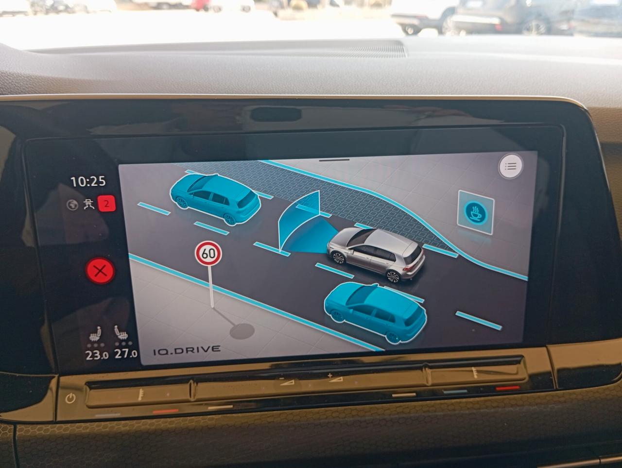 Volkswagen Golf GTI VIII 2.0 TSI