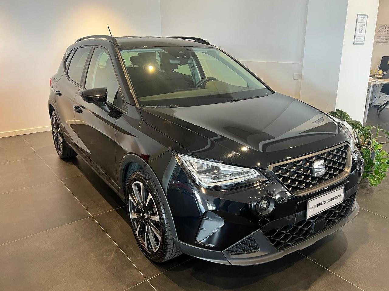 SEAT Arona 2022 - Arona 1.0 ecotsi Black Edition 95cv