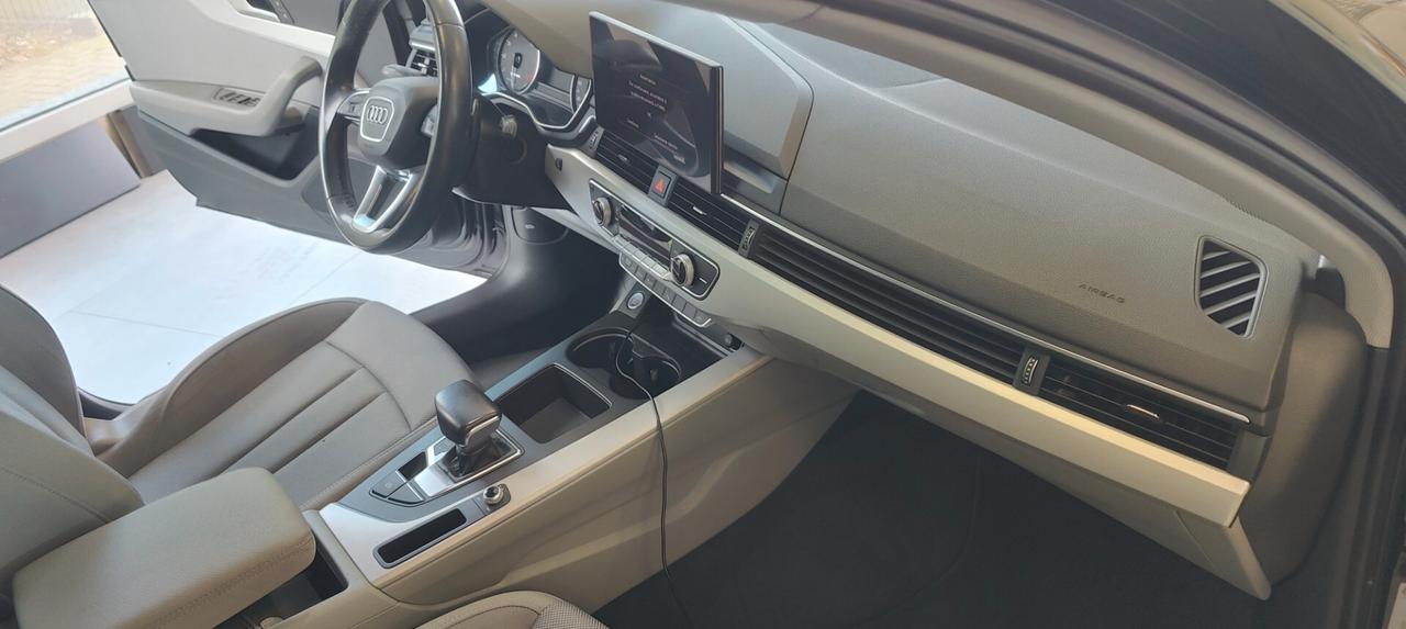 Audi A4 Avant 40 g-tron S tronic Business