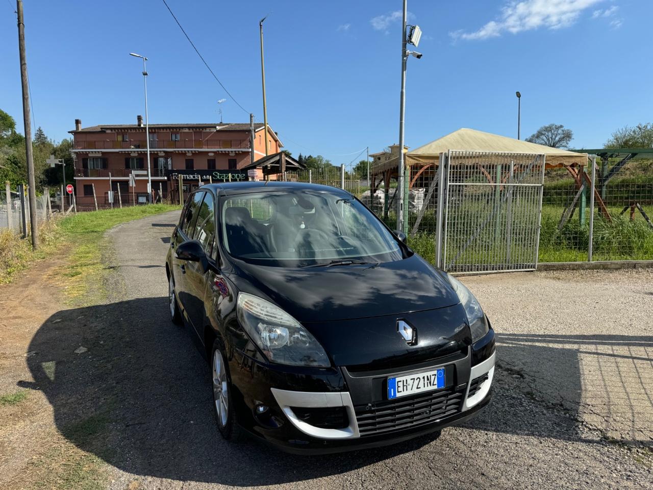 Renault Scenic X-Mod 1.5 dCi 110CV Luxe NEOPATENTATI