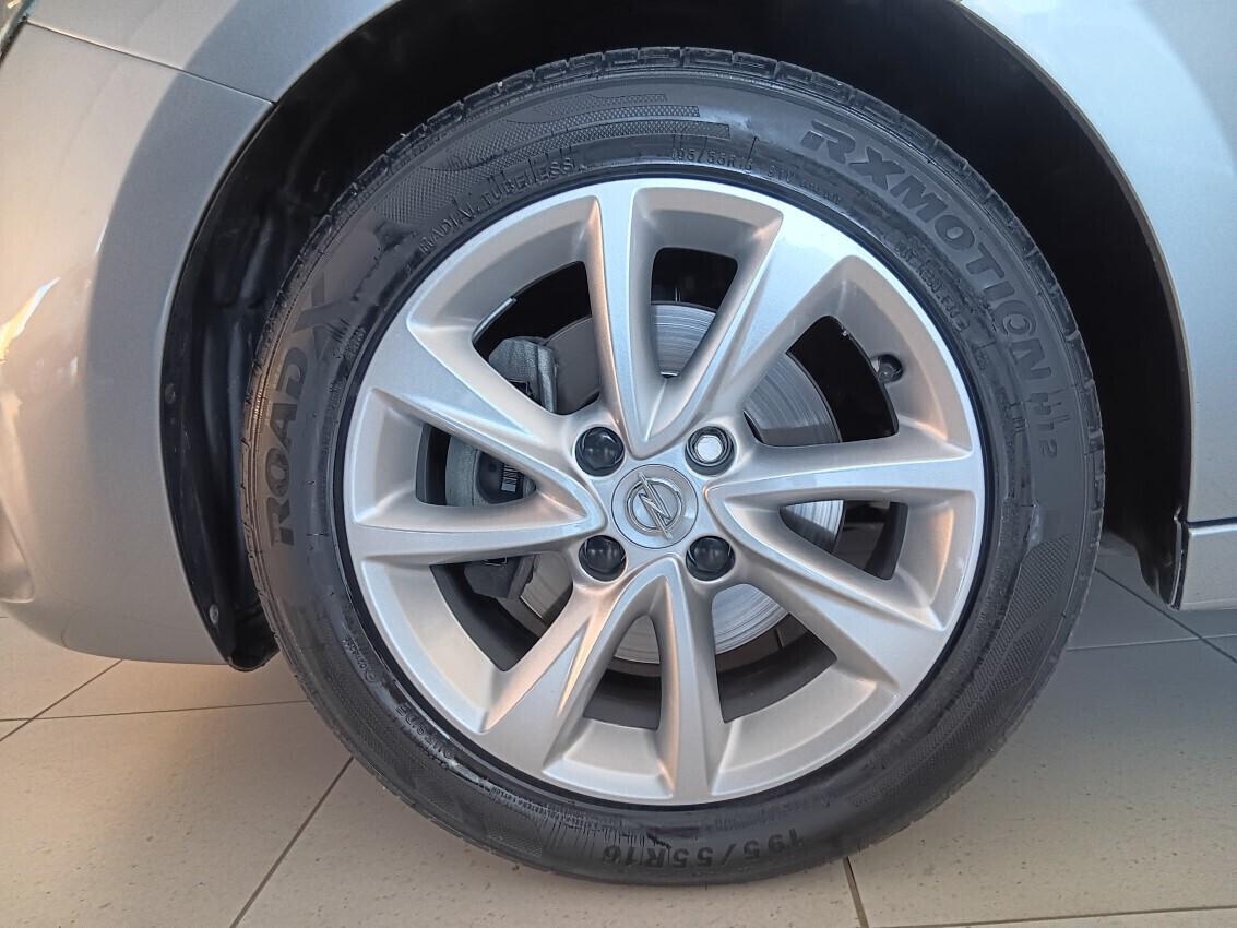 Opel Corsa New Elegance 1.2 (100 cv)