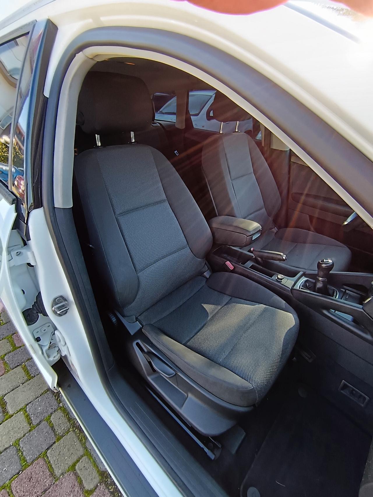 Audi A3 SPB 1.6 TDI 105 CV CR Ambition