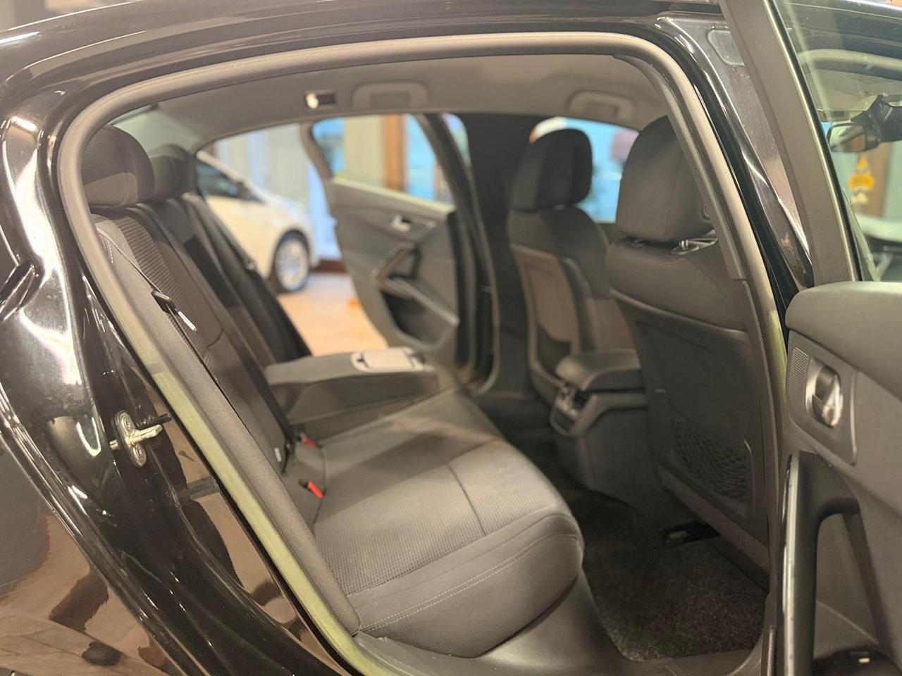 Peugeot 508 2.0 HDi 163CV Allure