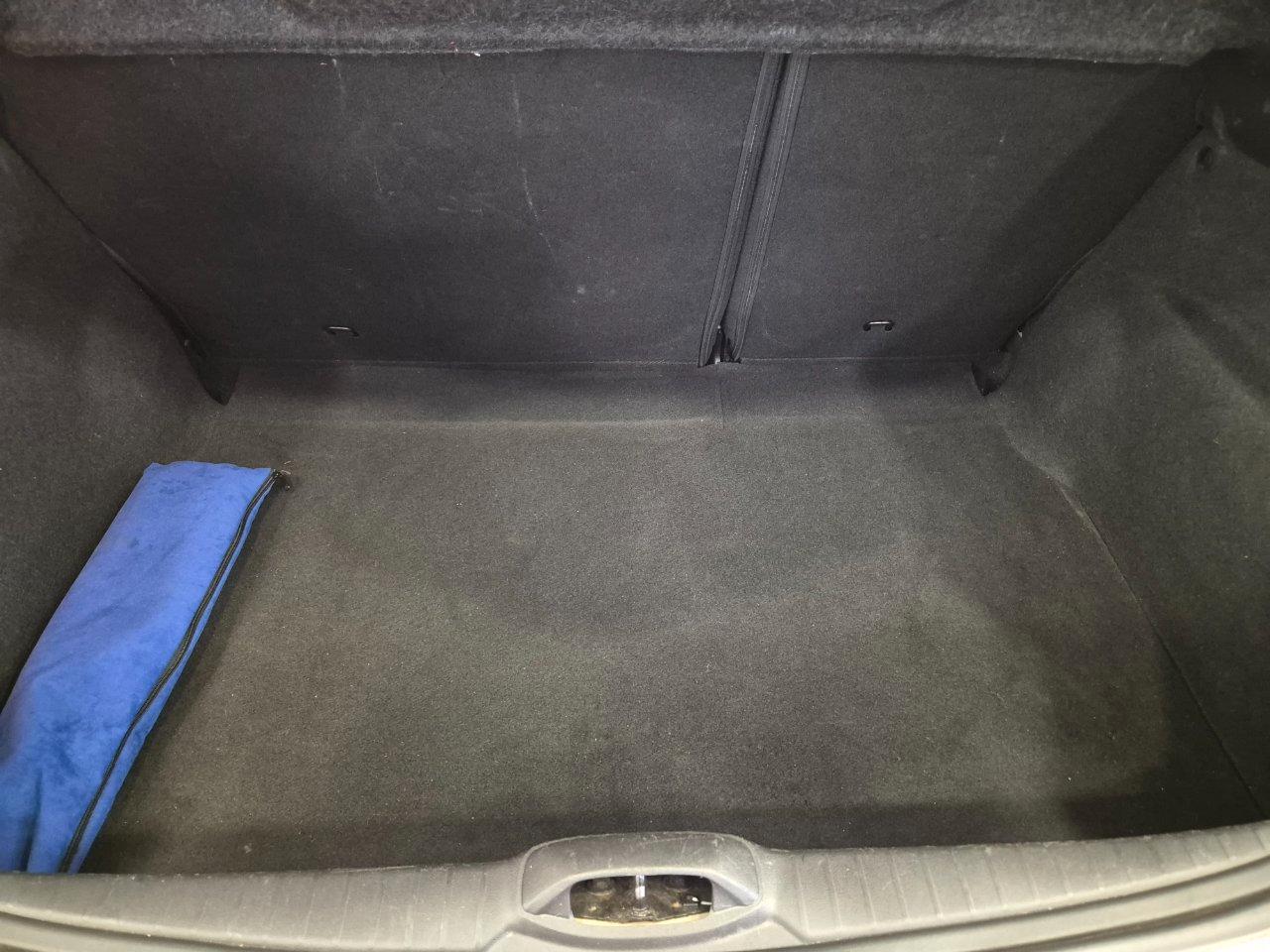 Peugeot 208 5p 1.2 puretech Active - NEOPATENTATI - Bluetooth - Clima