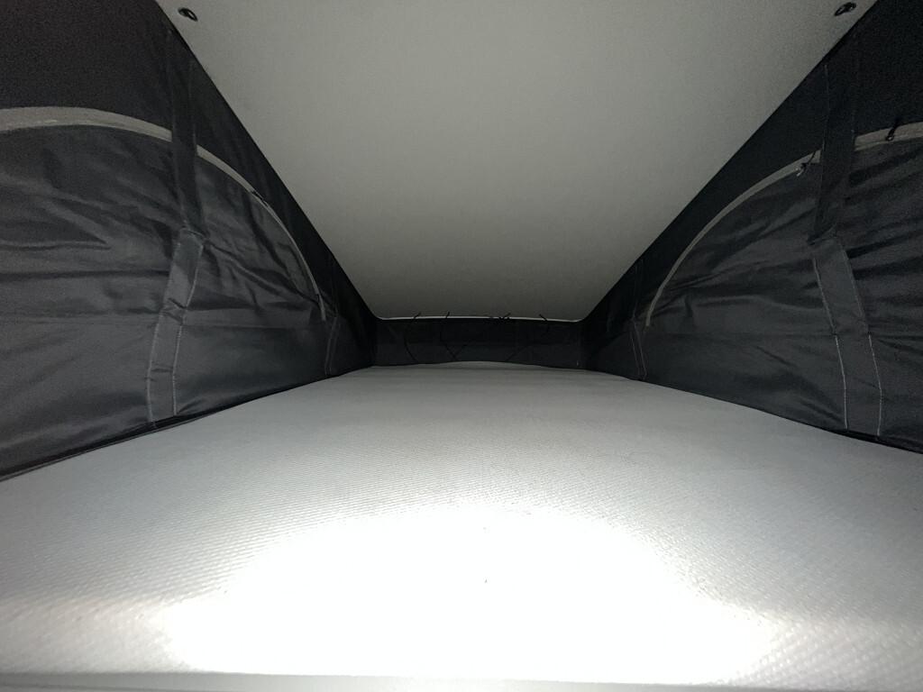 Volkswagen California Beach 2.0 TDI 150CV DSG letto