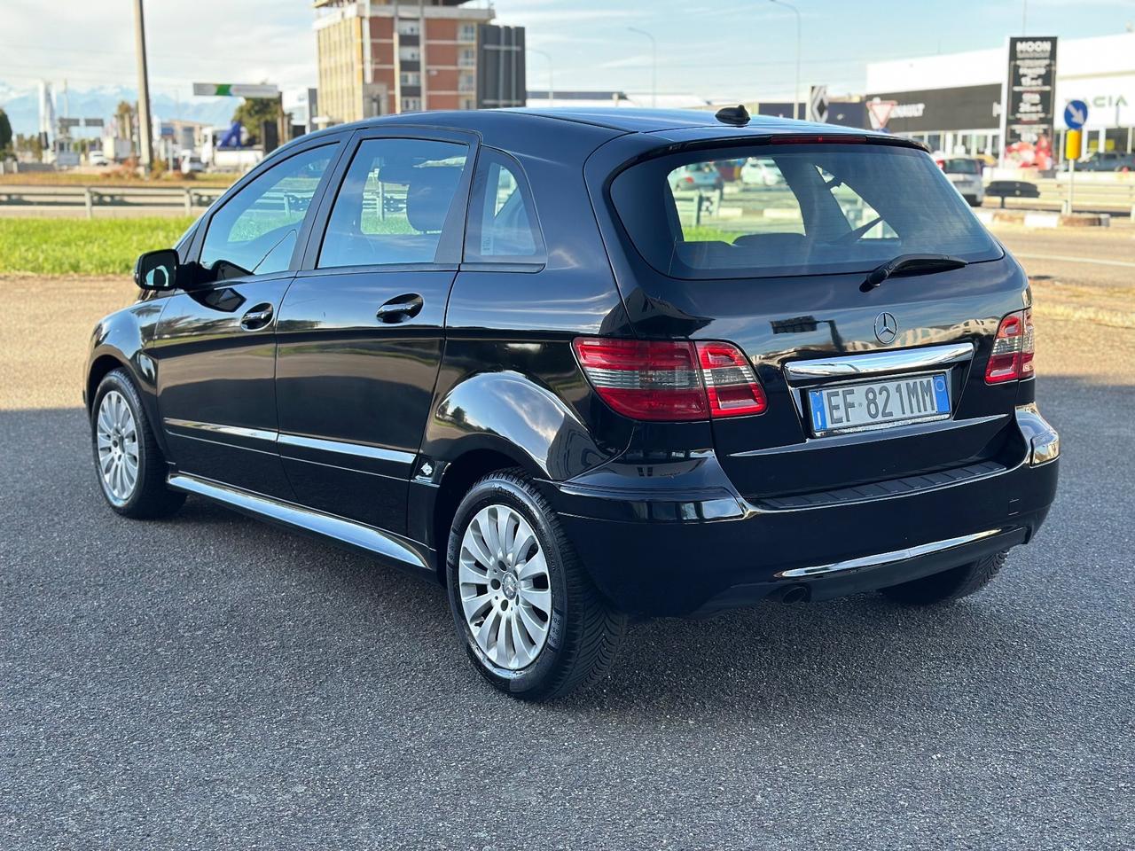 Mercedes-benz B 160 180 BlueEFFICIENCY Executive