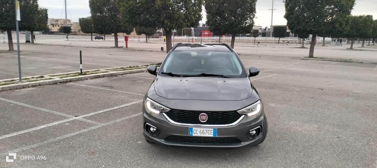 Fiat Tipo 1.6 Mjt S&S DCT SW Lounge