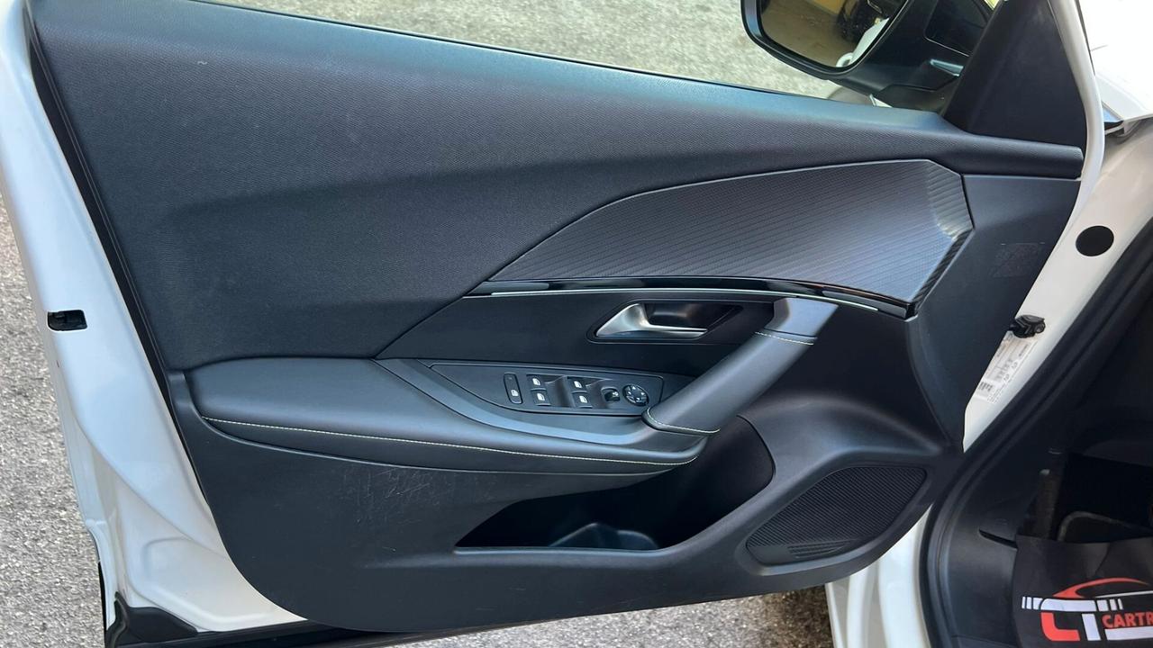 Peugeot 2008 BlueHDi 130 S&S EAT8 GT Line
