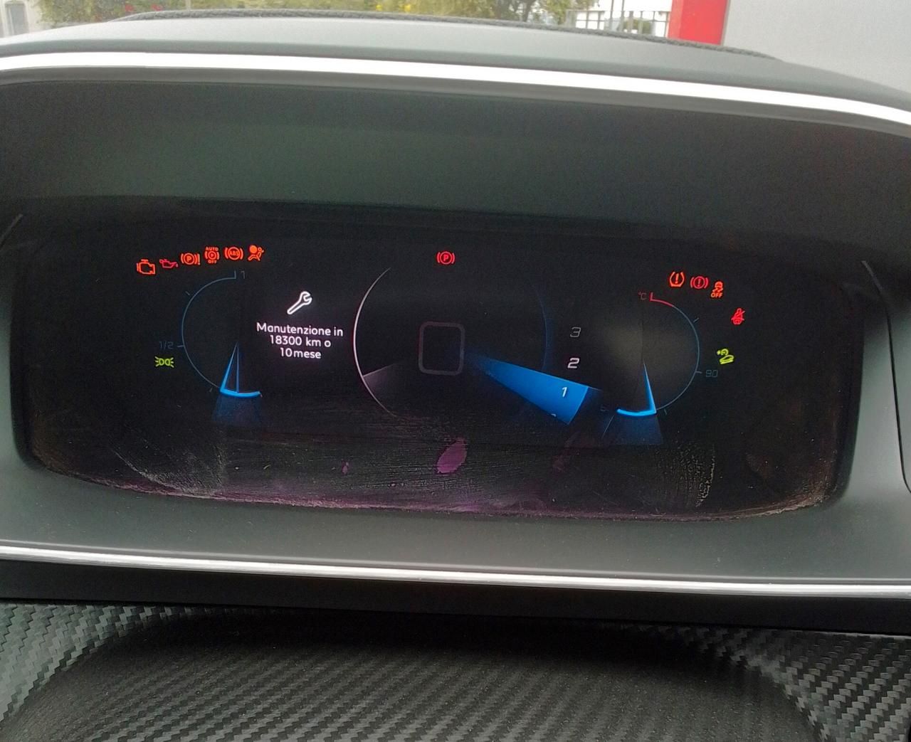 Peugeot 2008 PureTech 130 S&S Allure Navi Pack