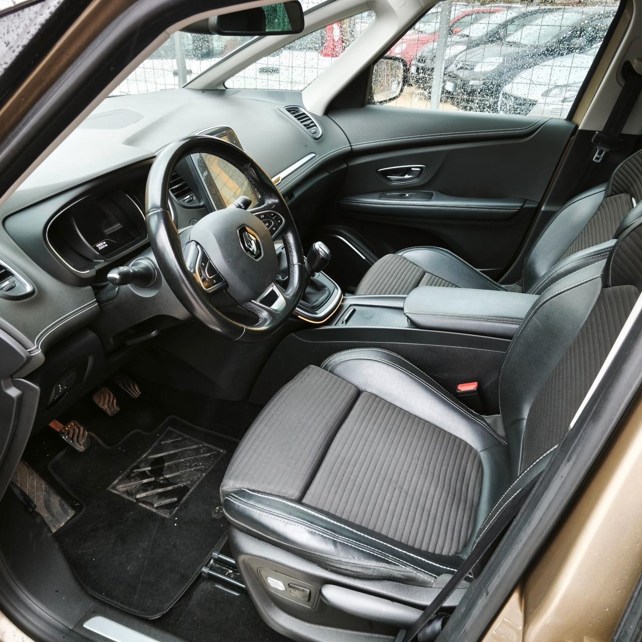 Renault Grand Scenic dCi 8V 110 CV Energy Bose 7 posti E6B