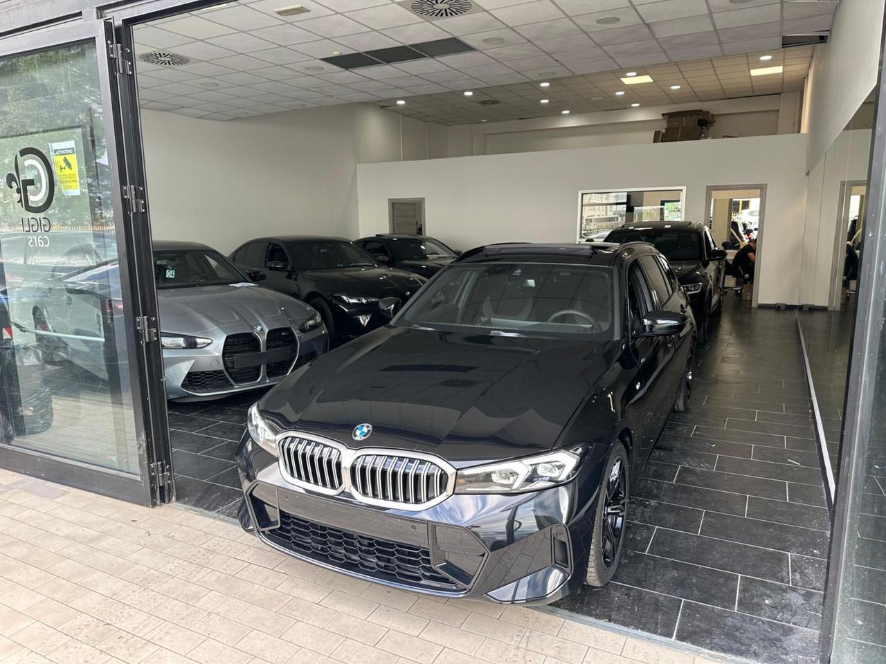 BMW Serie 3 Touring XDrive M-Sport Tetto Navi C.Lega19" PDC MSport M