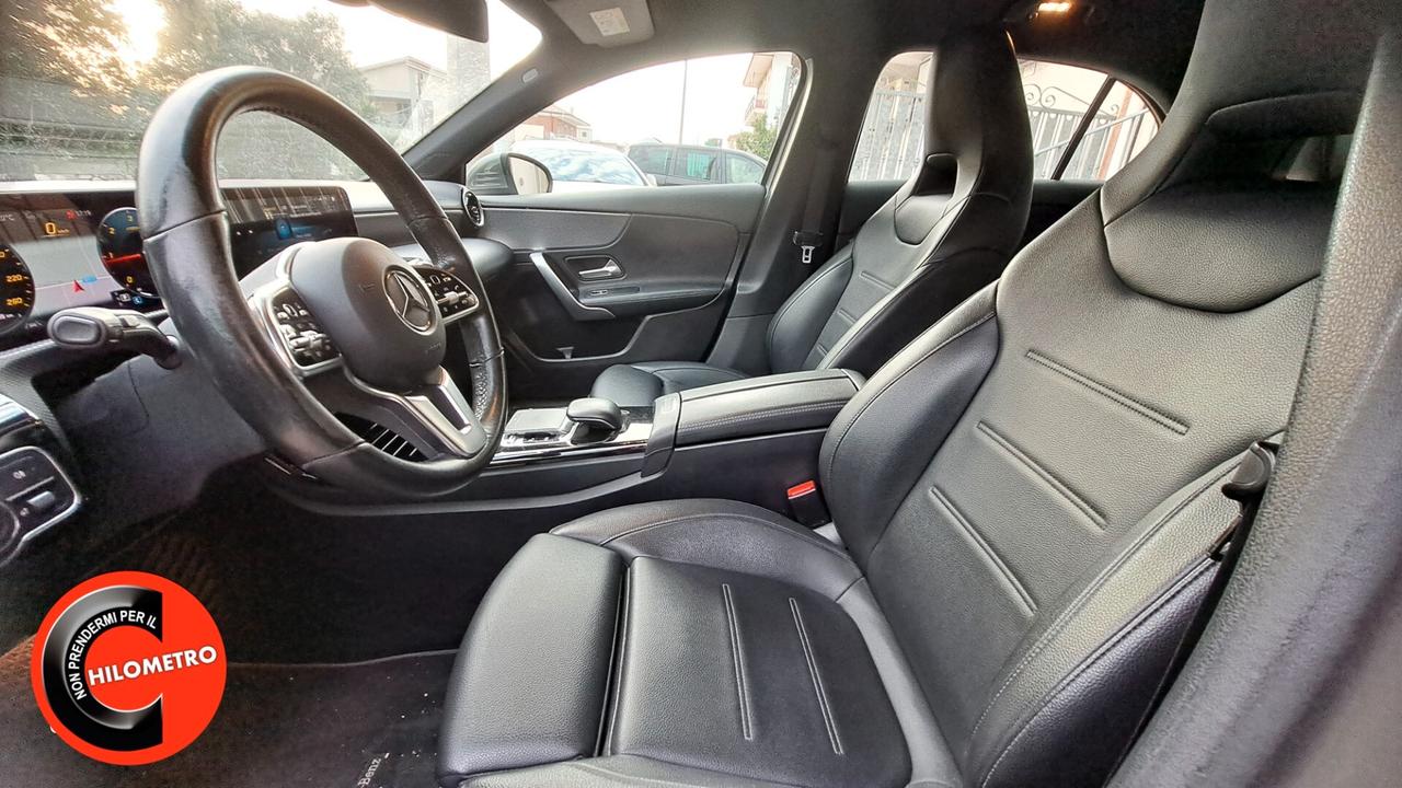 Mercedes-benz A 180 d Automatic Sport Total Pelle Doppio schermo