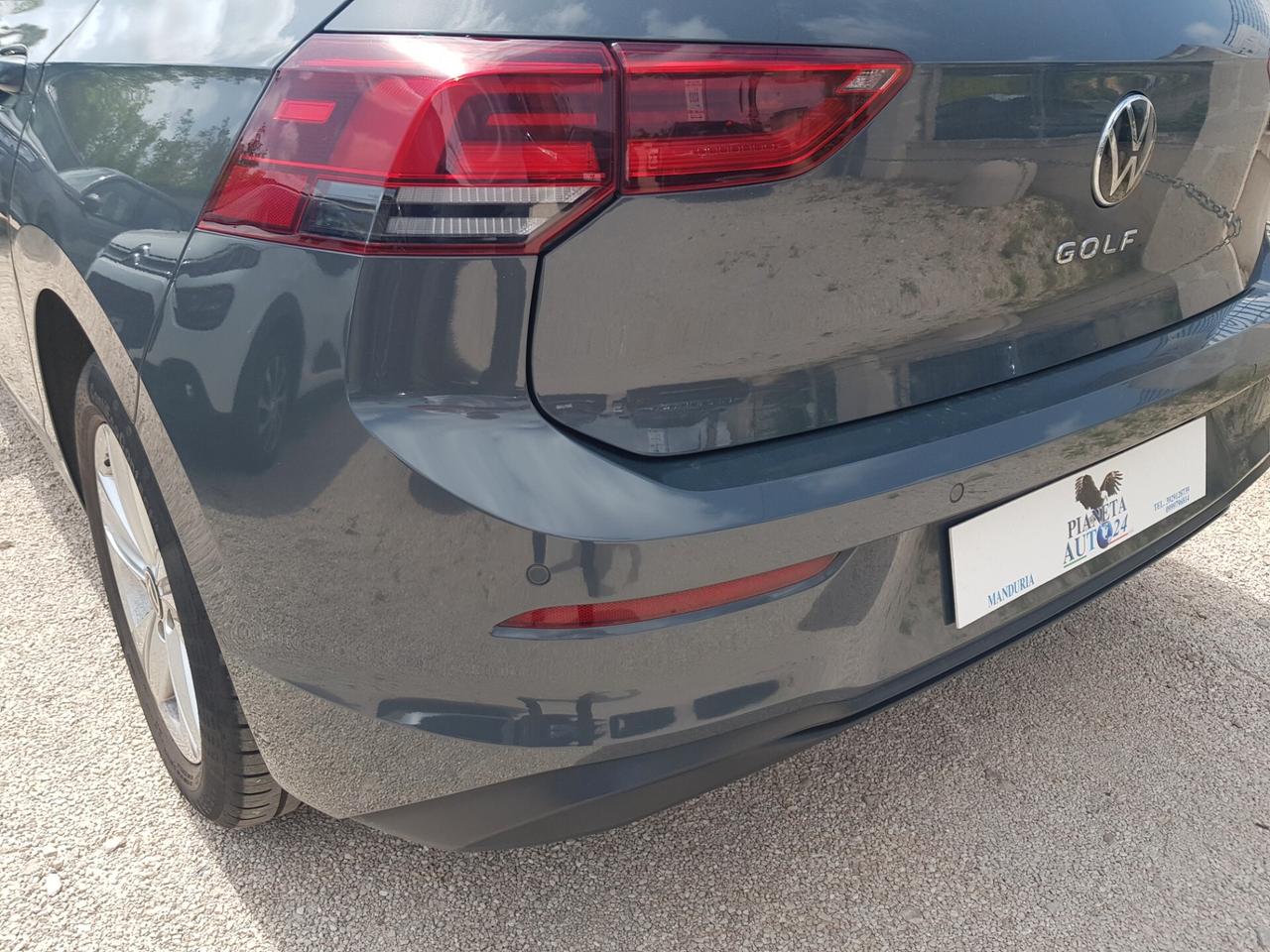 Volkswagen Golf VIII 2.0 TDI Life 115cv Navy Led Sensori a/p Cruise