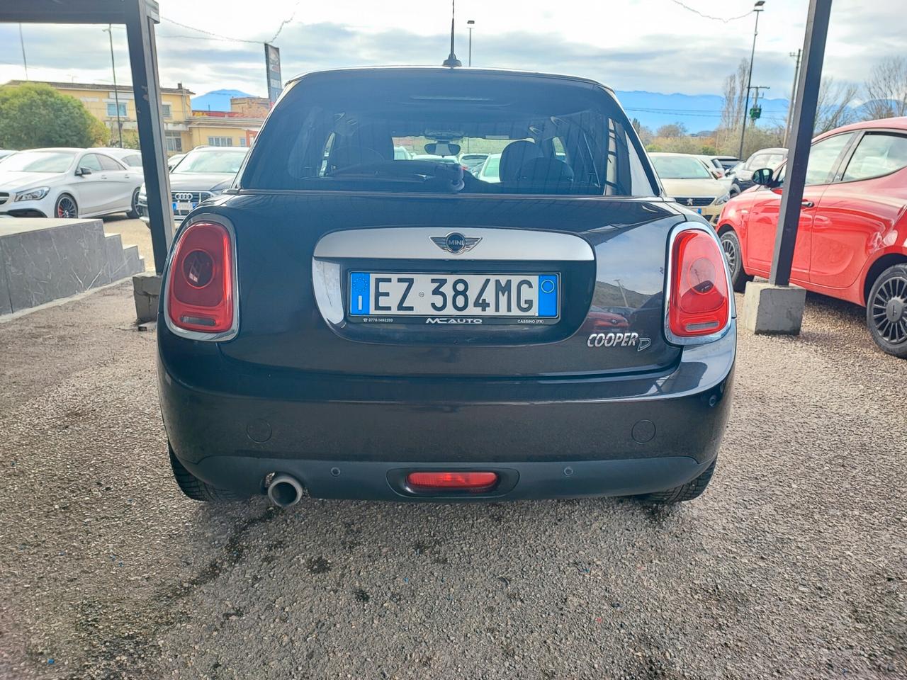 Mini 1.5 Cooper D Business XL 5 porte