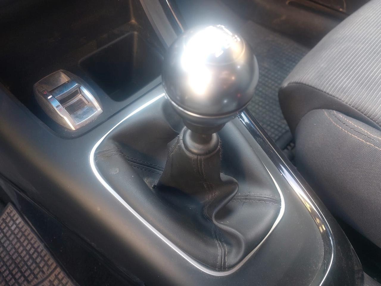 Alfa Romeo Giulietta 1.6 JTD 105 CV