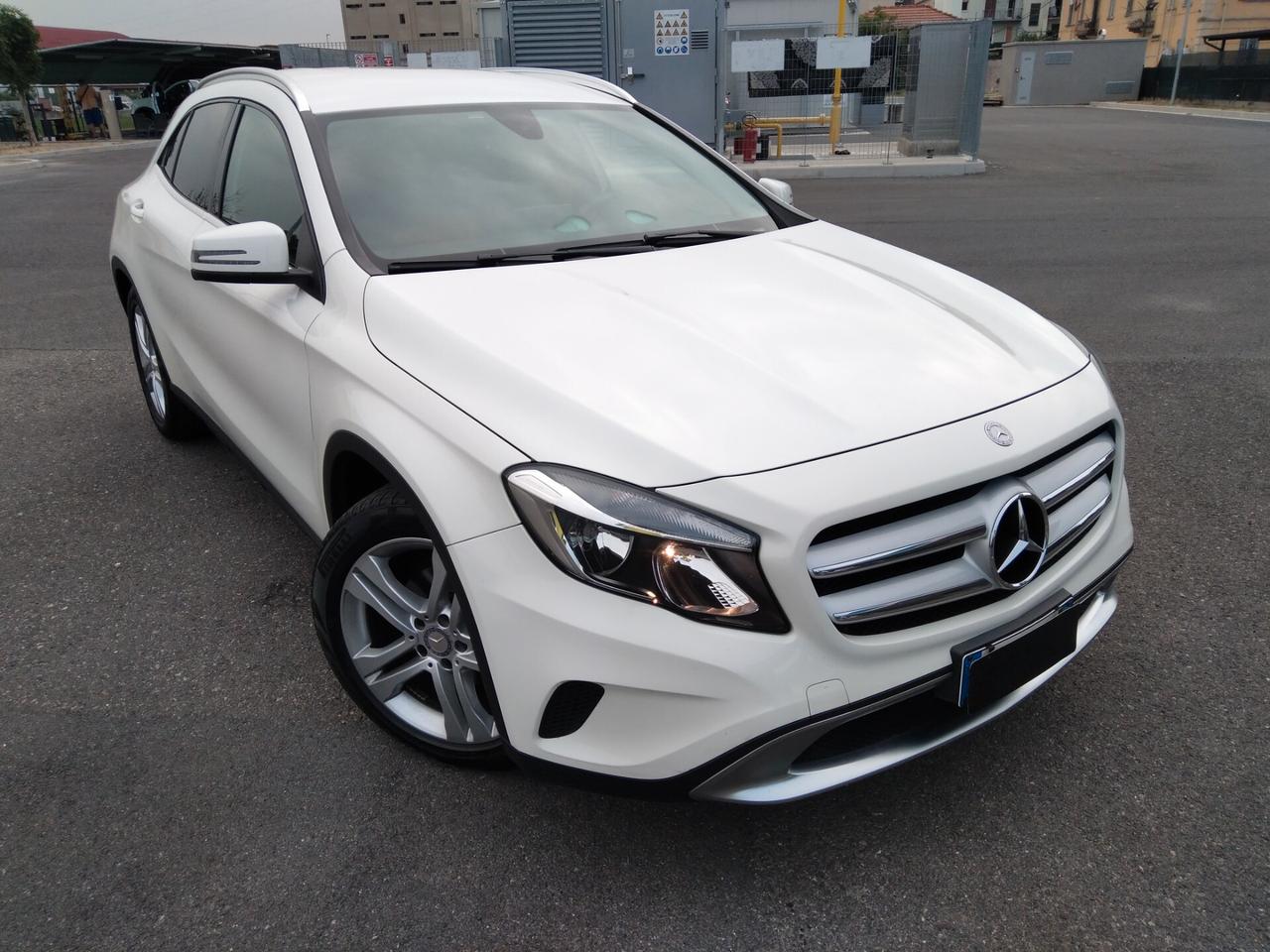 Mercedes-benz GLA 200 d Automatic Sport 136cv