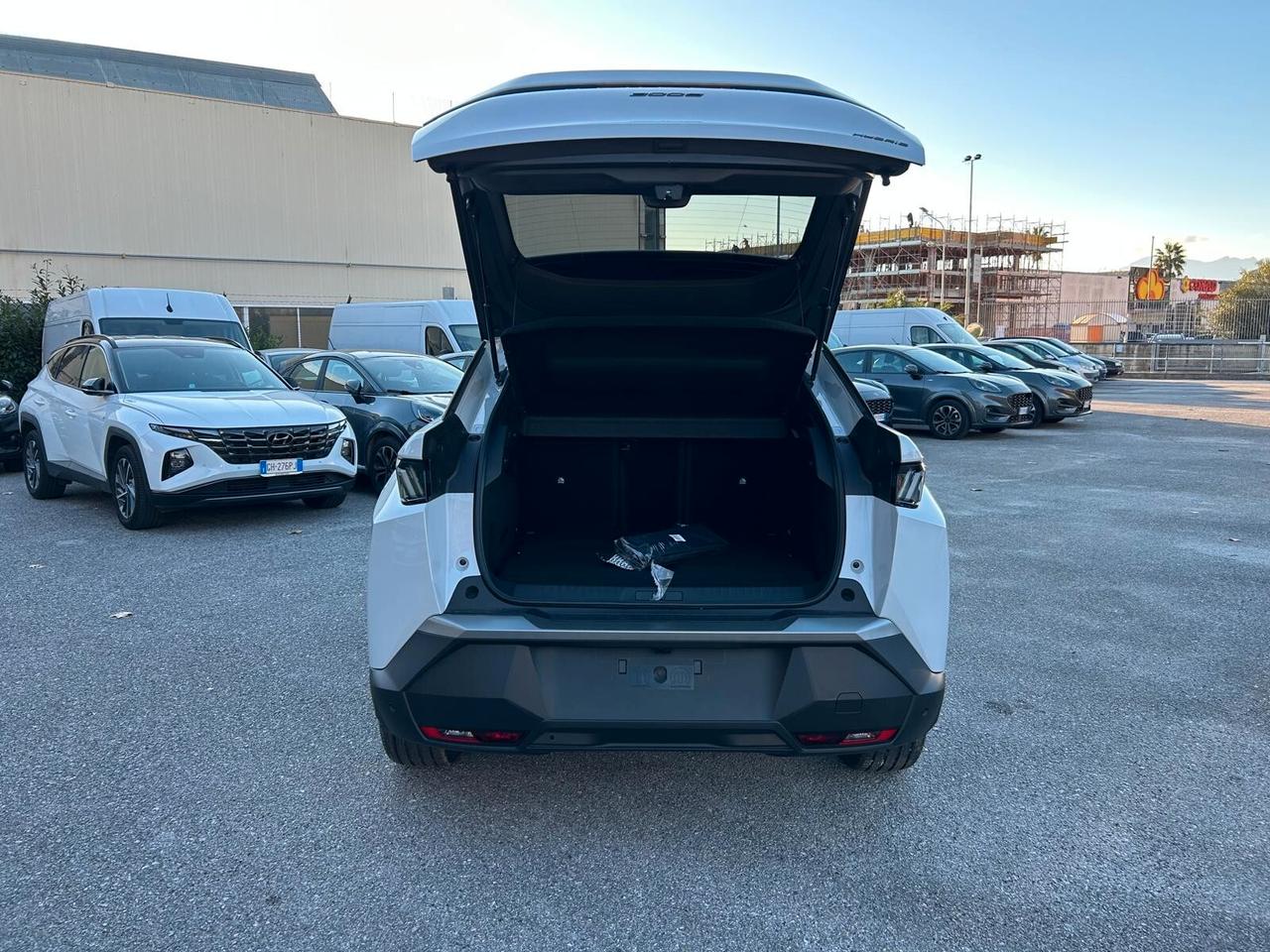 Peugeot 3008 1.2 HYBRID 145cv E-DCS6