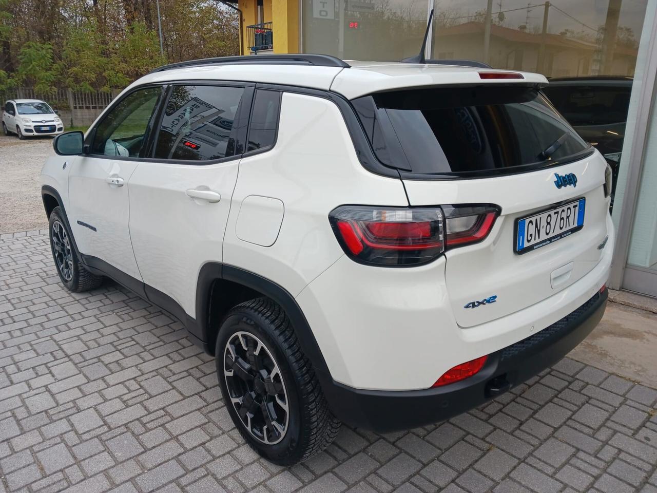 Jeep Compass 1.3 Turbo T4 240 CV PHEV AT6 4xe Trailhawk