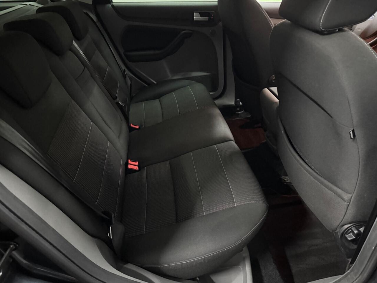 Ford Focus 1.6 TDCi (110CV) SW Titanium - 2010