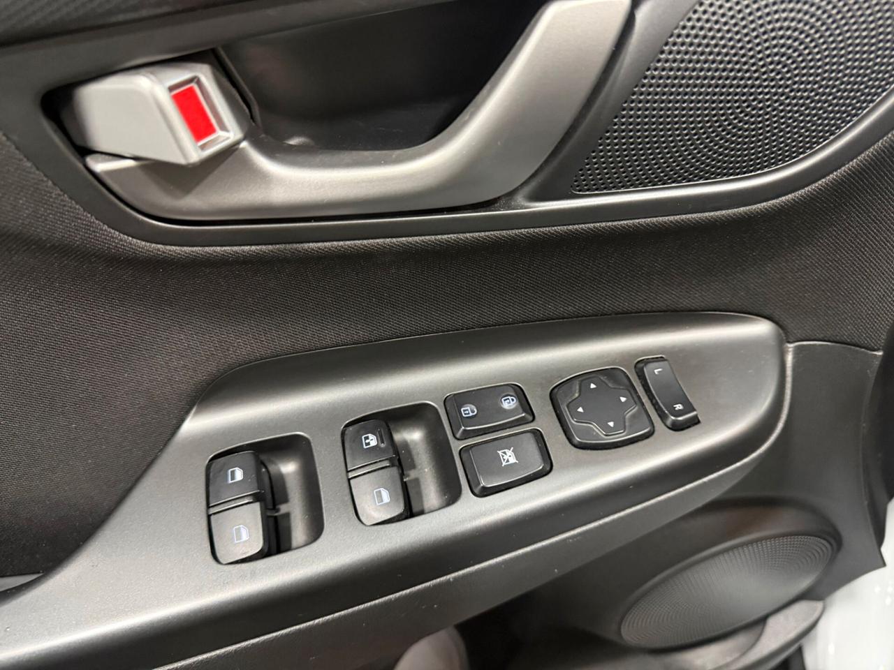 NUOVA HYUNDAI KONA 1.0 BENZ 120CV T3 XPOSSIBLE 2WD