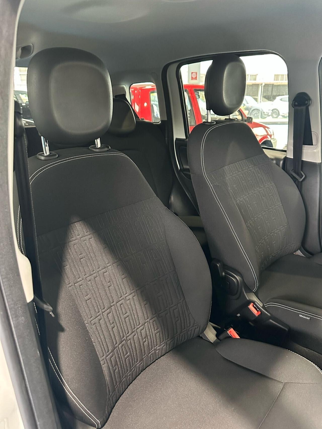 Fiat Panda 1.0 Cross km aziendale 2024 full