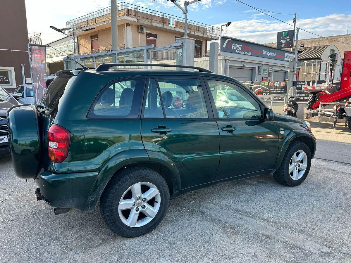 TOYOTA - RAV4 - 2.0 Tdi D-4D 5 porte Sol