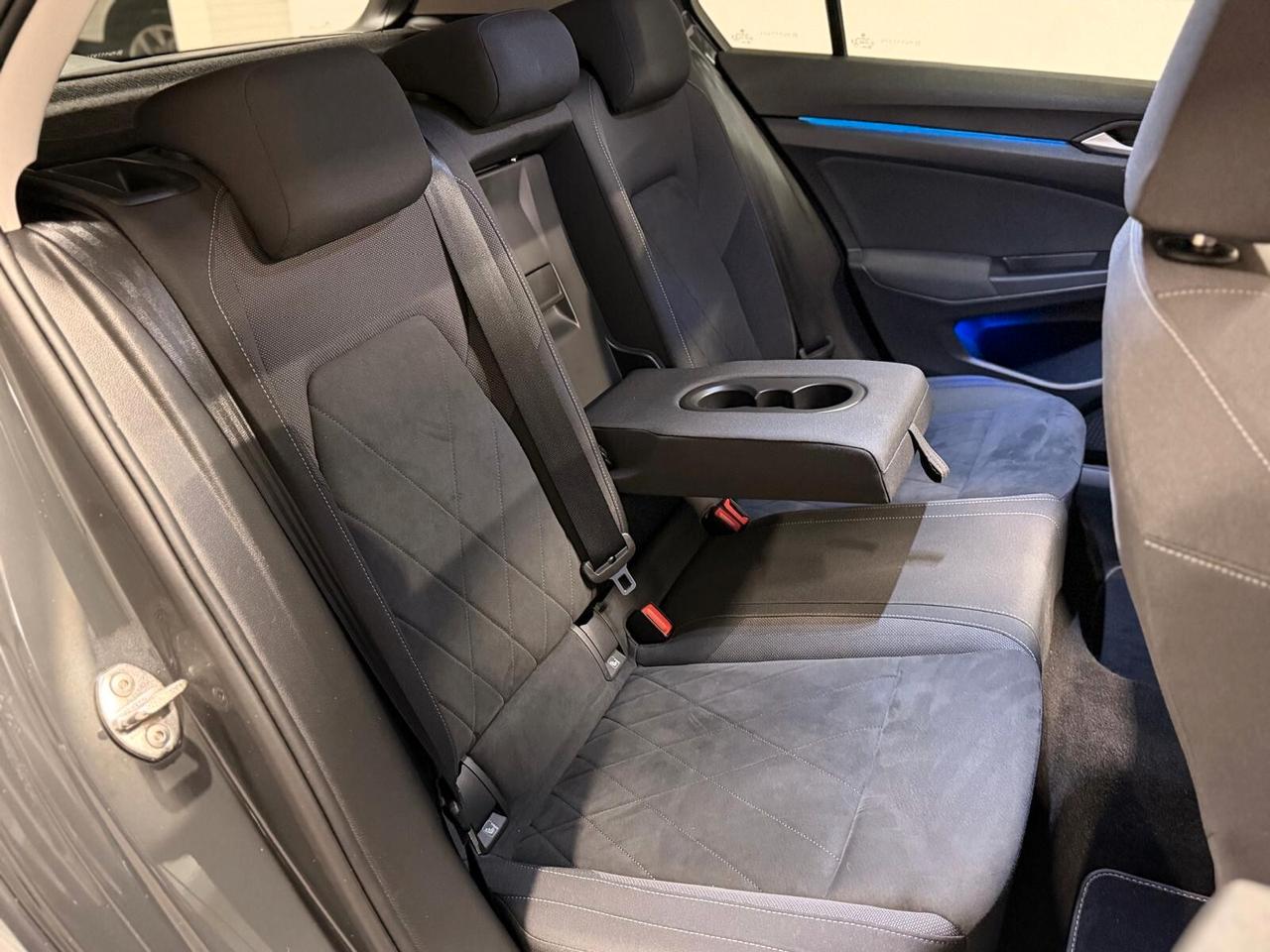 Volkswagen Golf 2.0 TDI 116 CV DSG SCR Style